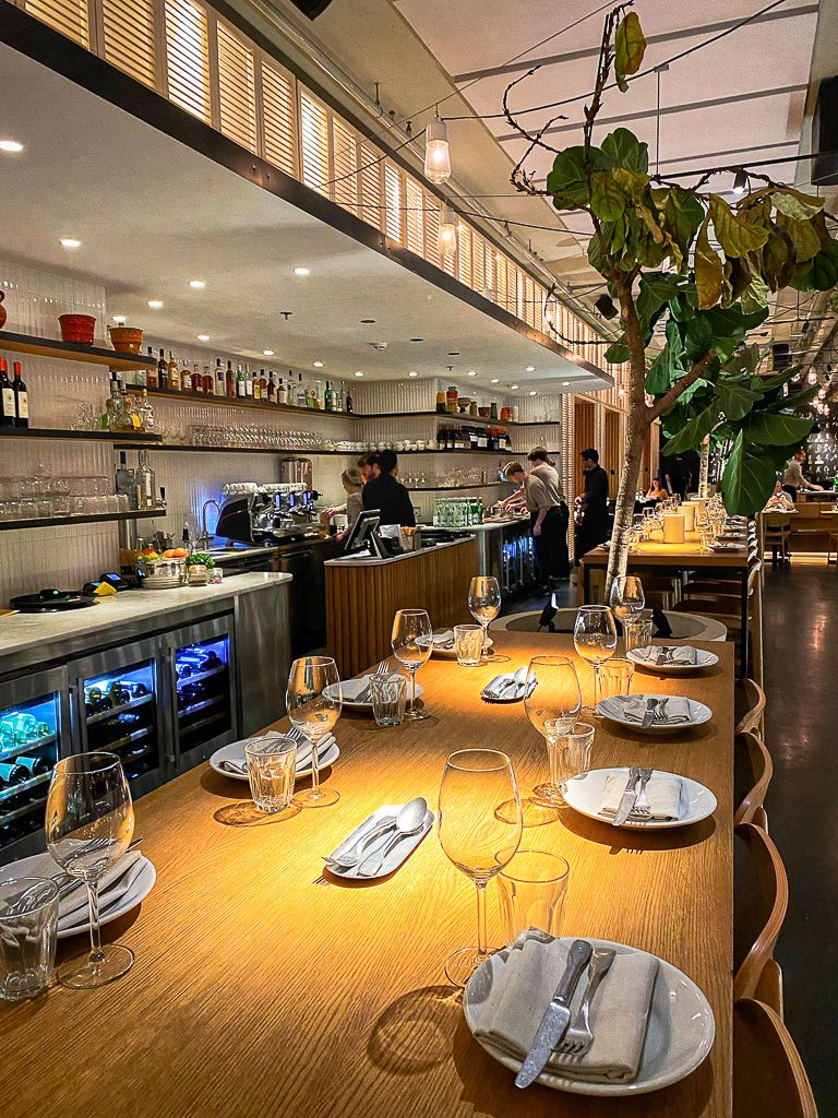 Restaurant NENI Amsterdam: a delicious journey through the Eastern Mediterranean kitchen