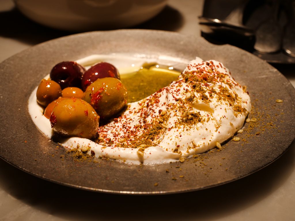 Restaurant NENI Amsterdam: a delicious journey through the Eastern Mediterranean kitchen